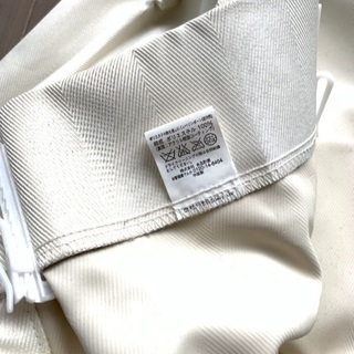 無印良品 遮光カーテン100×200 2枚セット アイボリーの画像