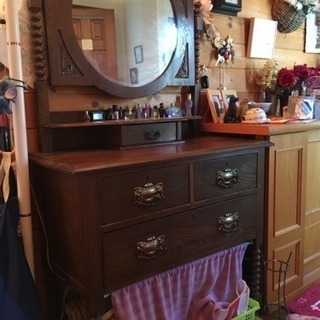 ドレッシング チェスト 欧州アンティーク家具の画像
