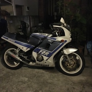 FZR250