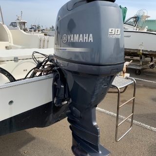 ヤマハFC23、4スト90ps船外機、10人乗りボートの画像