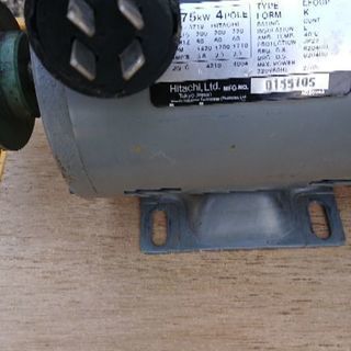 三相200V 0,75kw モーターの画像