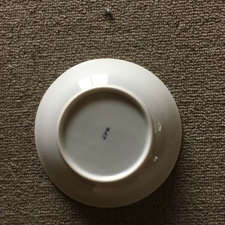 花柄のたち吉中皿