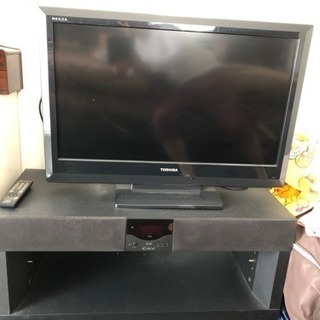 テレビ＋テレビ台の画像