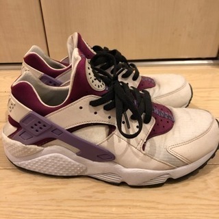 値下げしました！日本未発売の海外モデル ナイキ スニーカーの画像