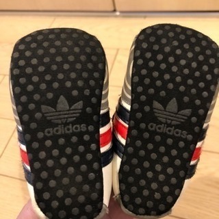 【お子様にいかがですか】アディダス スニーカーの画像