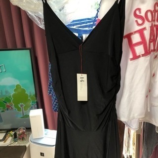 未使用ドレスの画像