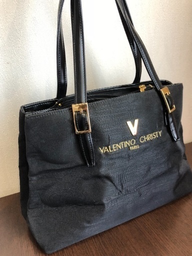 VALENTINO  値下げ3500→1500