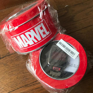 全2種セット MARVEL プレミアムLEDリストウォッチ