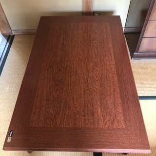 テーブル差し上げます