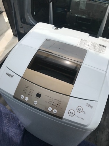 取引中2017年製高年式ハイアール全自動洗濯機7キロ美品。千葉県内配送無料。設置無料。
