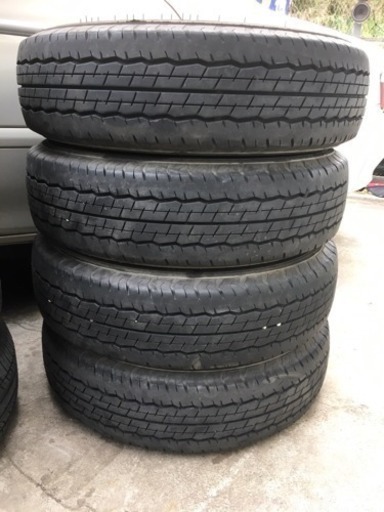 195/80R15 ダンロップ ハイエース純正LTタイヤ