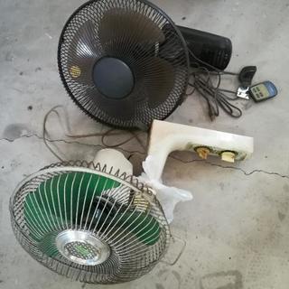 壁取付用　扇風機　レトロ　東芝　トウジン社
