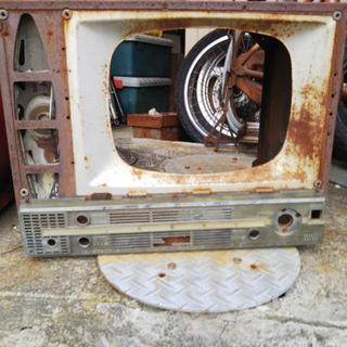 昭和レトロ テレビ 枠だけ お庭のオブジェに☆