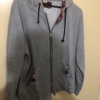 パーカー その3 交渉中