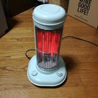 石油ストーブ風遠赤外線ヒーターの画像