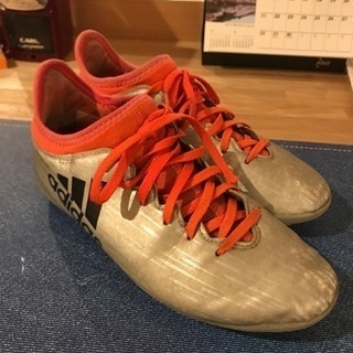 サッカースパイク adidas 21-22センチの画像
