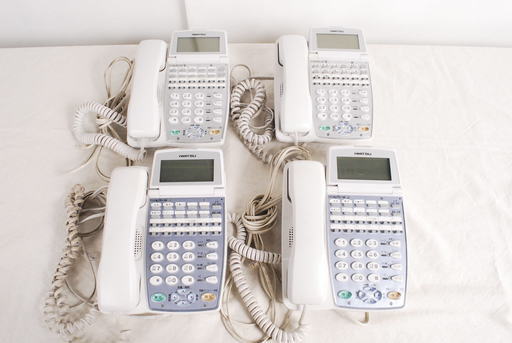 8885 IWATSU 岩崎通信機 TELEMORE EX WX-12KTX-EX ビジネスフォン シルバー2台 ブルー2台 計4台セット 2006年製　アントレ