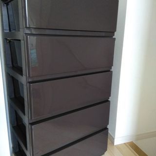 新品・チェスト5段ブラウン　の画像
