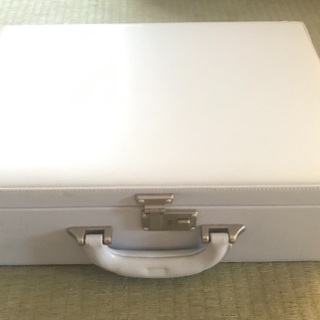 自宅エステ ボディ&フェイス トリートメント 超音波マシーンの画像
