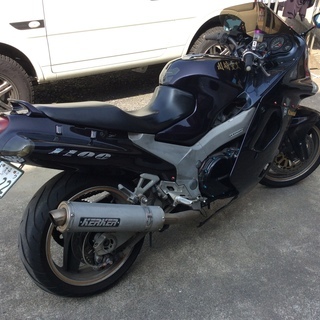 zzr1100d  ライトカスタム？です。の画像