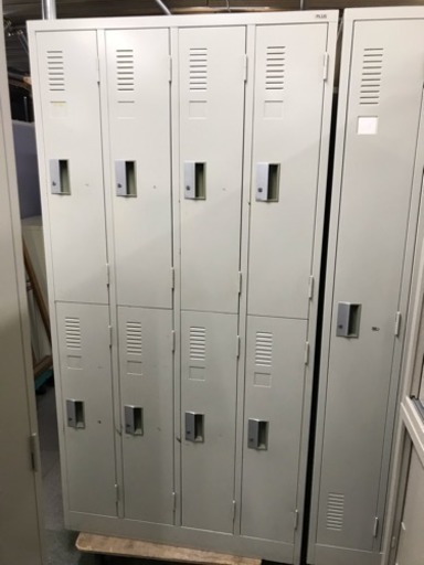 プラス 8人用ロッカー カギ有 中古