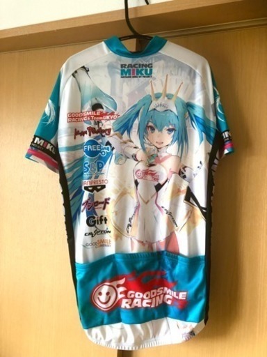 注目度抜群！！ 初音ミク 自転車用ジャージ メンズMサイズ
