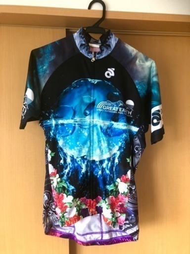 注目度抜群！！ グレイトアース 公式自転車用ジャージ&ビブショーツ 上下セット メンズMサイズ  チャンピオンシステム製