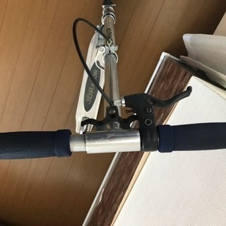 キックボードJDRAZOR ハンドブレーキ付き ブルーの画像