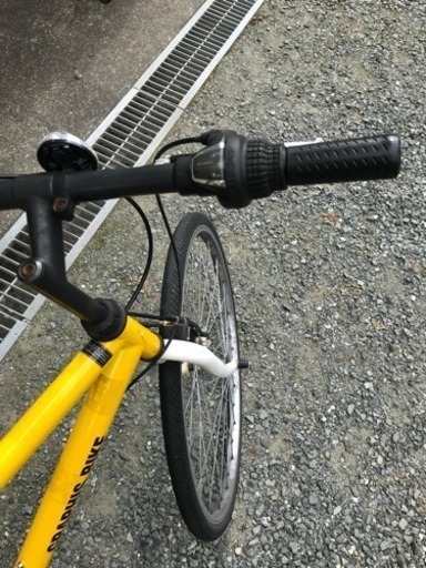 値下げしました！ クロスバイク 26インチ 6段変速 Graphis bike GR333