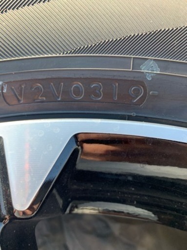 新型デリカＤ５ 新車外し １８インチ ４本セット