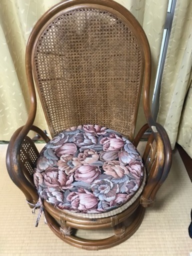 回転座椅子