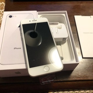 取引終了:新品 au iPhone8 64GB シルバー 4万円 至急