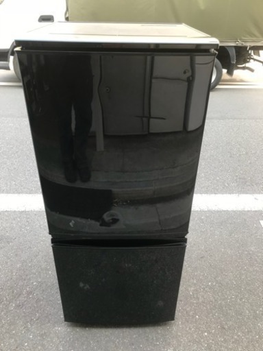 冷蔵庫 シャープ 2ドア 137L 単身用 一人暮らし つけかえドア SJ-14X-B 2013年 シャープ 川崎区 KK