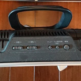 【交渉中】【値下げしました】SHARP 液晶小型テレビの画像