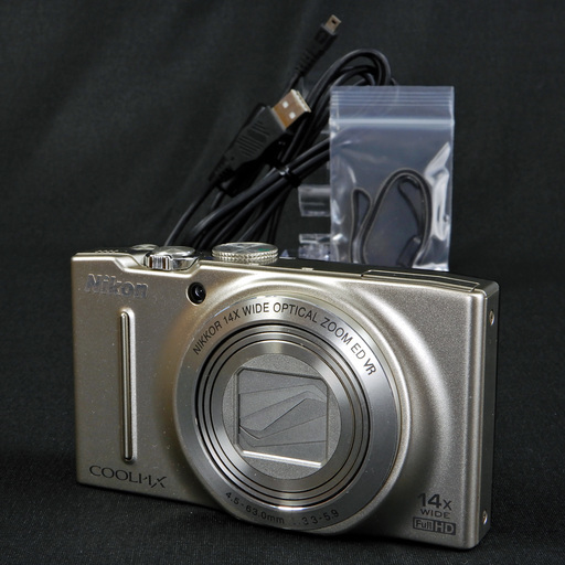 Nikon デジタルカメラ COOLPIX S8200 1610万画素 光学14倍ズーム プラチナシルバー  Used