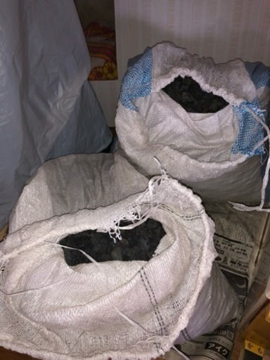 取引中なので受付中止中です。