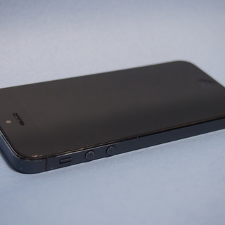 ★　iPhone５(64GB) au用　BLACK★の画像