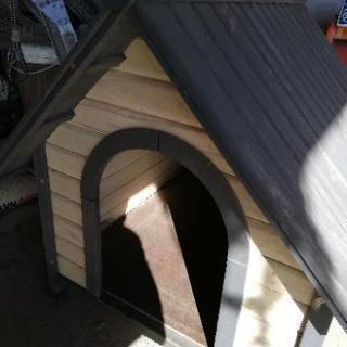 アイリスオオヤマの犬小屋　中型犬から大型犬