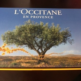 L'OCCITANE ナリッシングシャンプー＆コンディショナー＆ブランケット 他の画像
