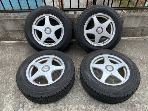 エクストレイルなど スタッドレス 16インチ