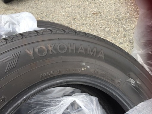 キャラバン タイヤ 美品