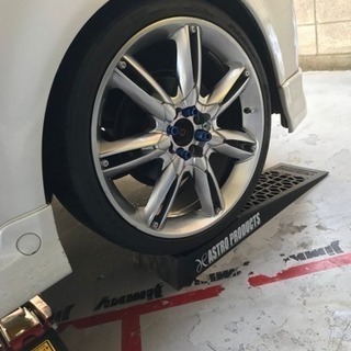 KONIG ホイール 4穴 マルチ 18インチ！スタッドレスタイ...