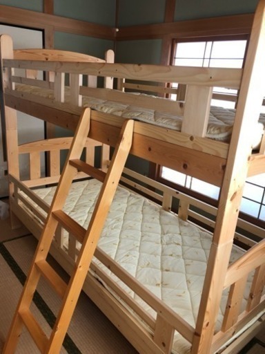 二段ベッド 未使用品 マットもセットです。