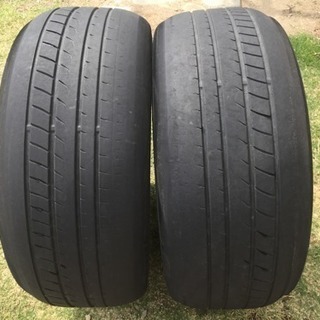 20インチ、タイヤの画像