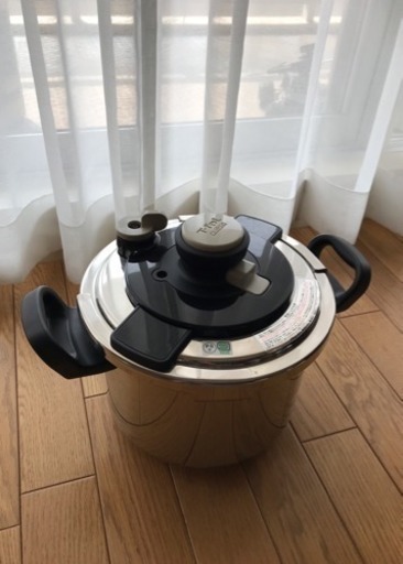 【値下げ！！】ティファール圧力鍋