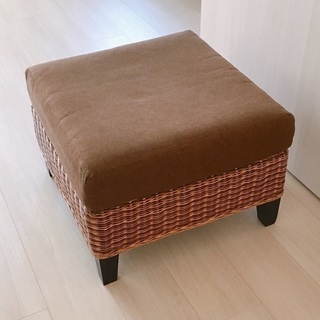 アジアン調 スツールの画像