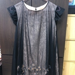 zara ほぼ新品 女の子 140ぐらいのサイズの画像