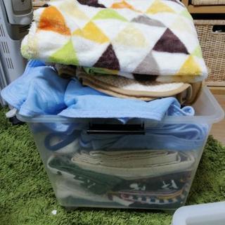 毛布、敷パット、タオル等布類差し上げます【引き取り予定済】