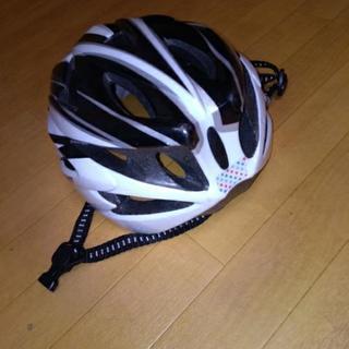 GIANT 自転車用ヘルメットの画像