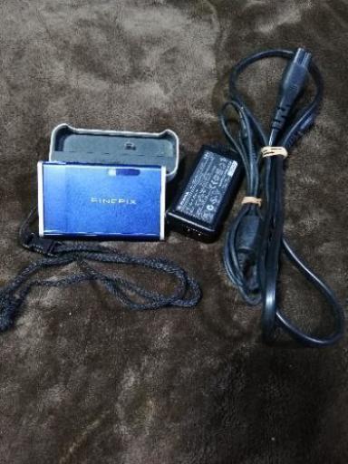 FUJIFILM FINEPIX Z1 ブルー